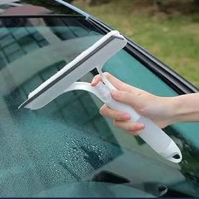 Car Window Spray Squeegee Tool - Image 11
