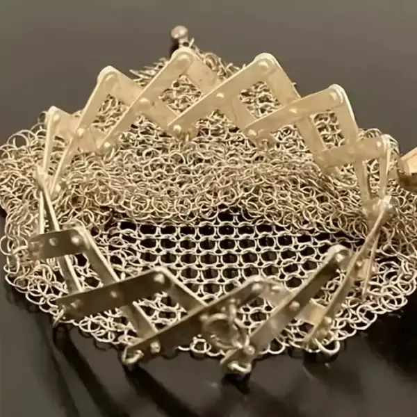 Handmade 1920’s English Coin Purse - Image 4